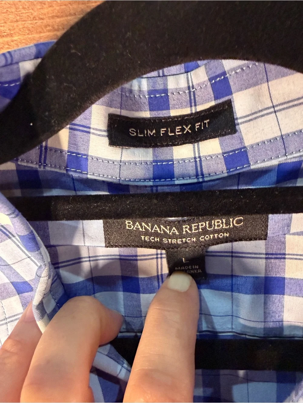 Banana Republic Blue and White Plaid Casual Button-Down Shirt Size Large 💙